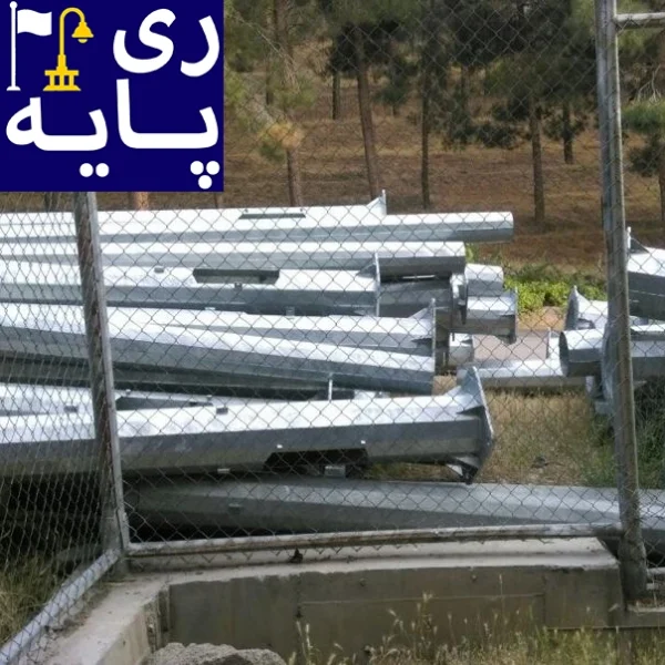 پایه چراغ چندوجهی بادوام
