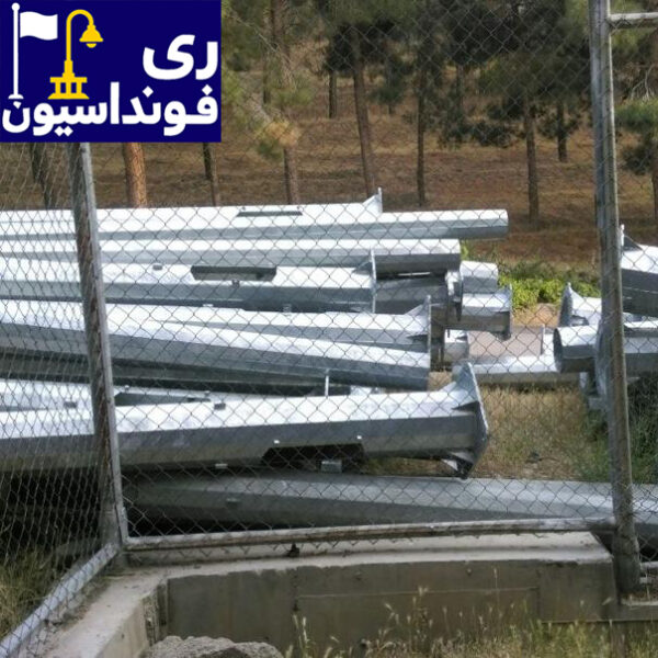 پایه چراغ چندوجهی